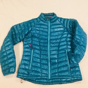 Mountain hardware jacket